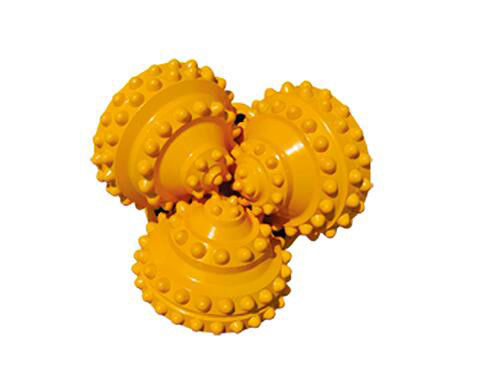 Trépans à molettes tricônes de extraction IADC 645 100 bits de forage de roche de t/mn
